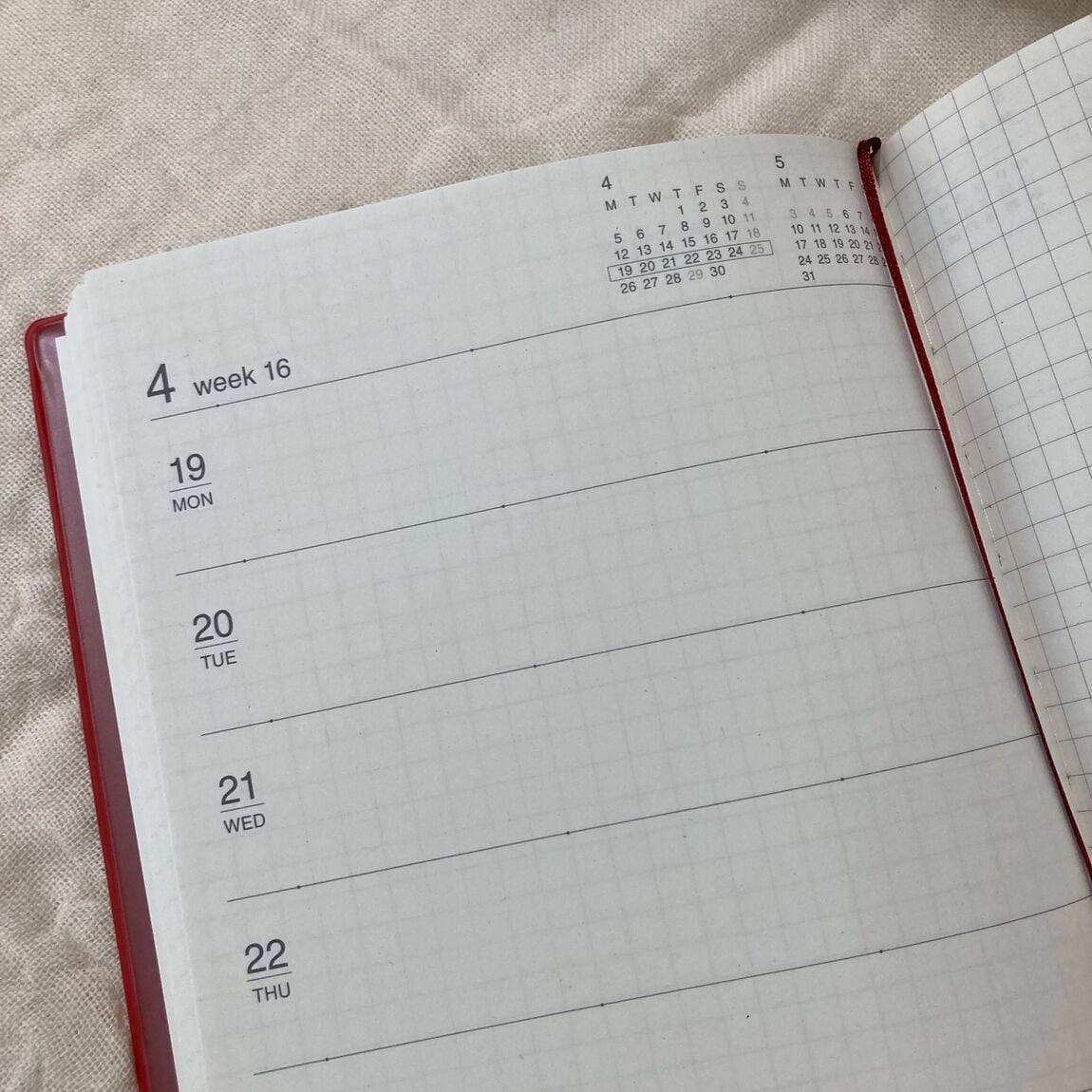 【泉中央セルバ】毎年人気！無印良品の１２月始まりスケジュール帳_1W2DRe