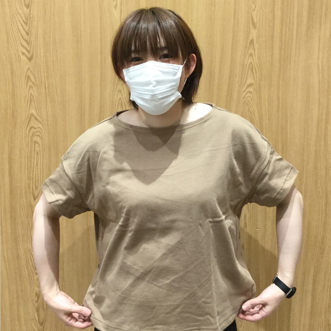 【サンリブシティ小倉】ボートネックTシャツ