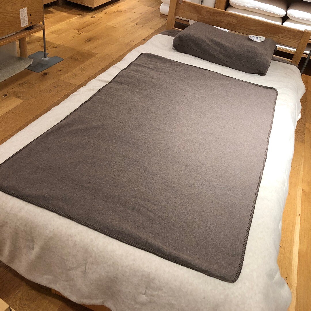 なめらかフリース_広げ