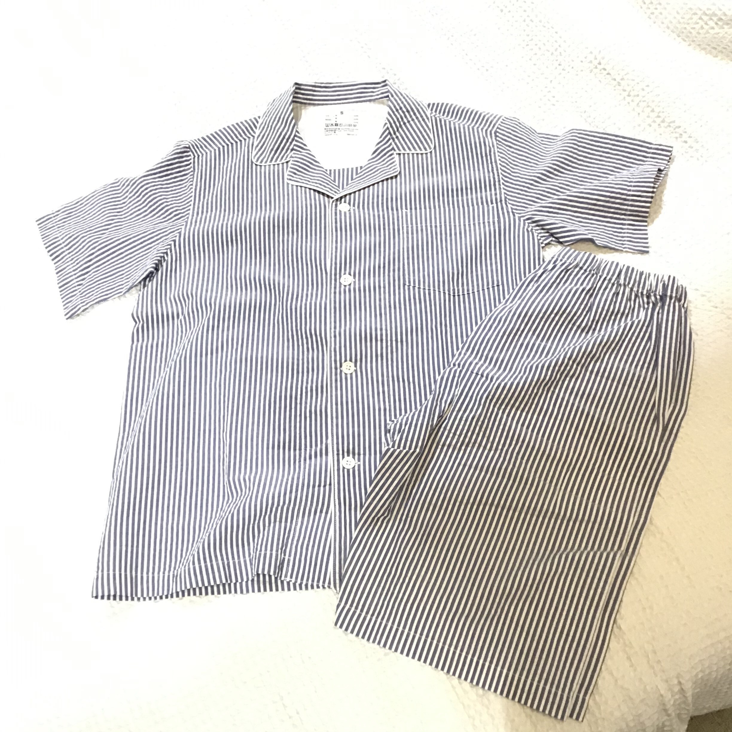 パジャマ