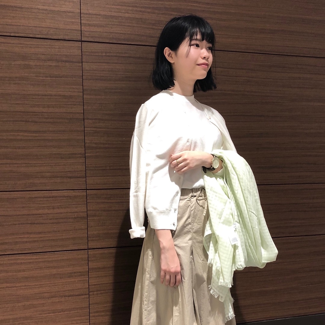 しろ