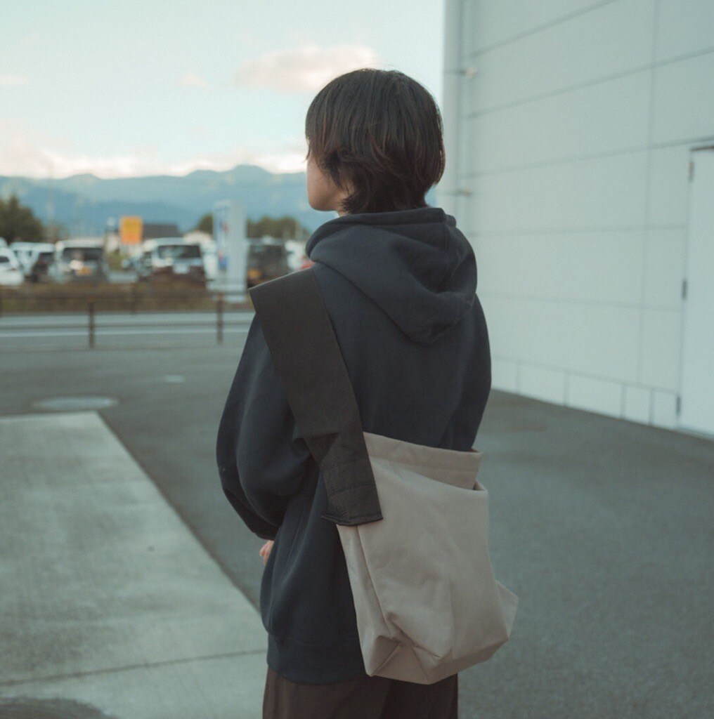 着こなし後ろ姿