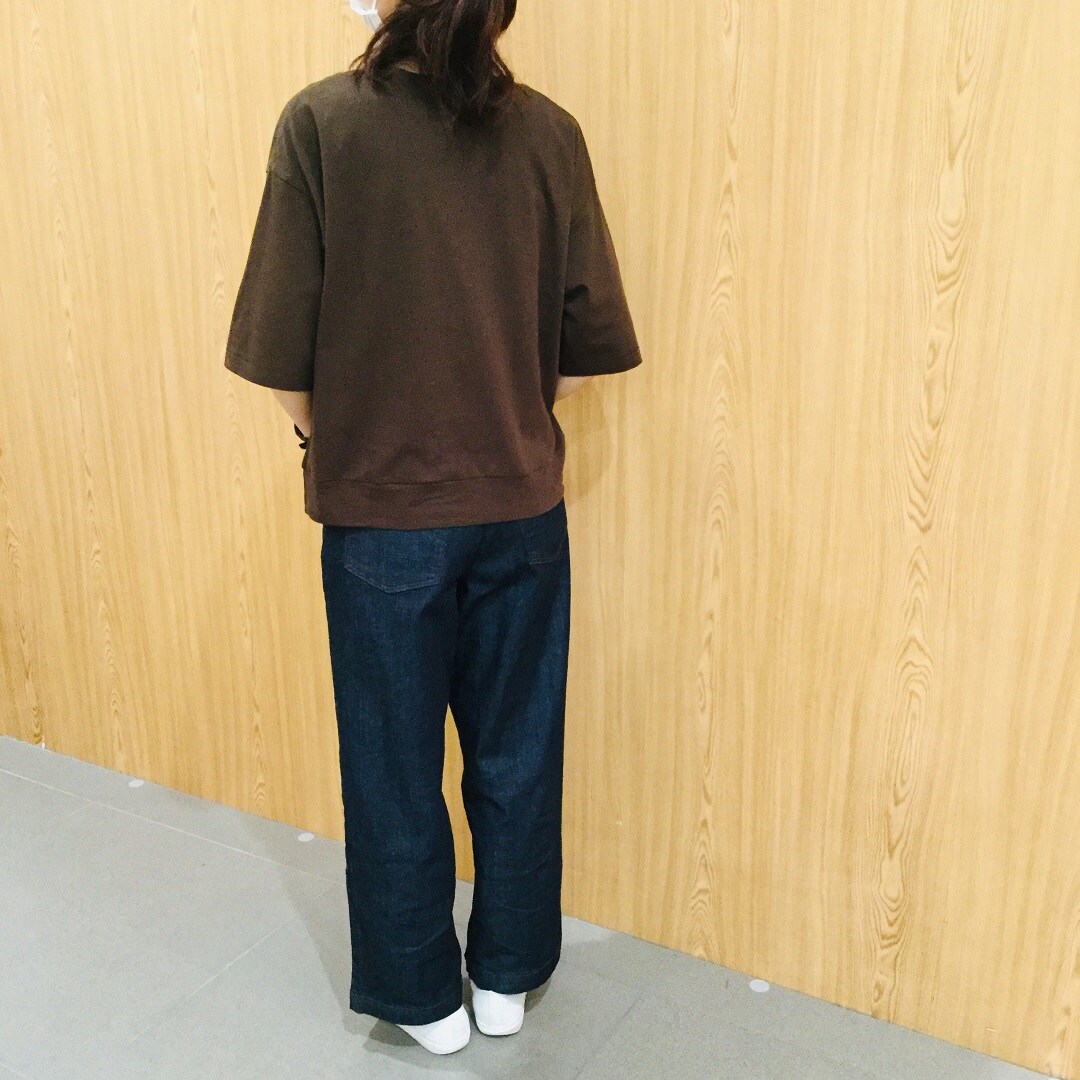 【イオンモール福津】後ろ姿
