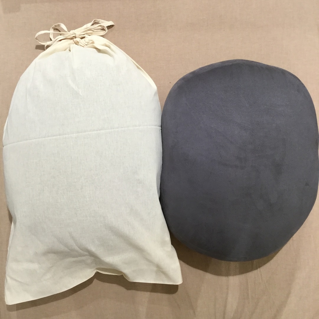 背当てにもなるやわらかマルチクッション