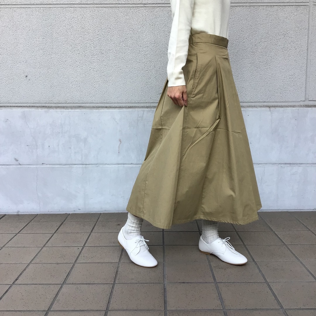 スカートの写真