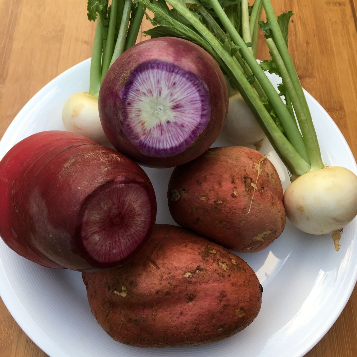 【池袋西武】旬の野菜おすすめレシピ（紅くるり大根の手まり寿司）