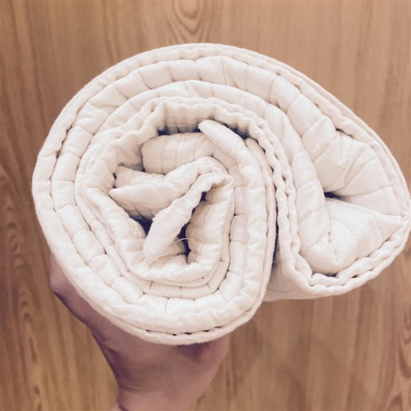 【イオンモール木曽川】おしゃれで丈夫、そして長持ち。無印良品の綿キルティングひざ掛け