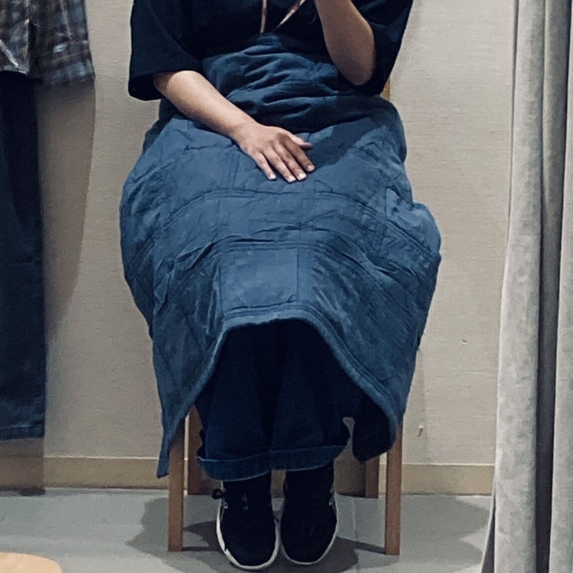 【イオンモール木曽川】腰巻きにも出来る両面ブランケット_aqH6XW