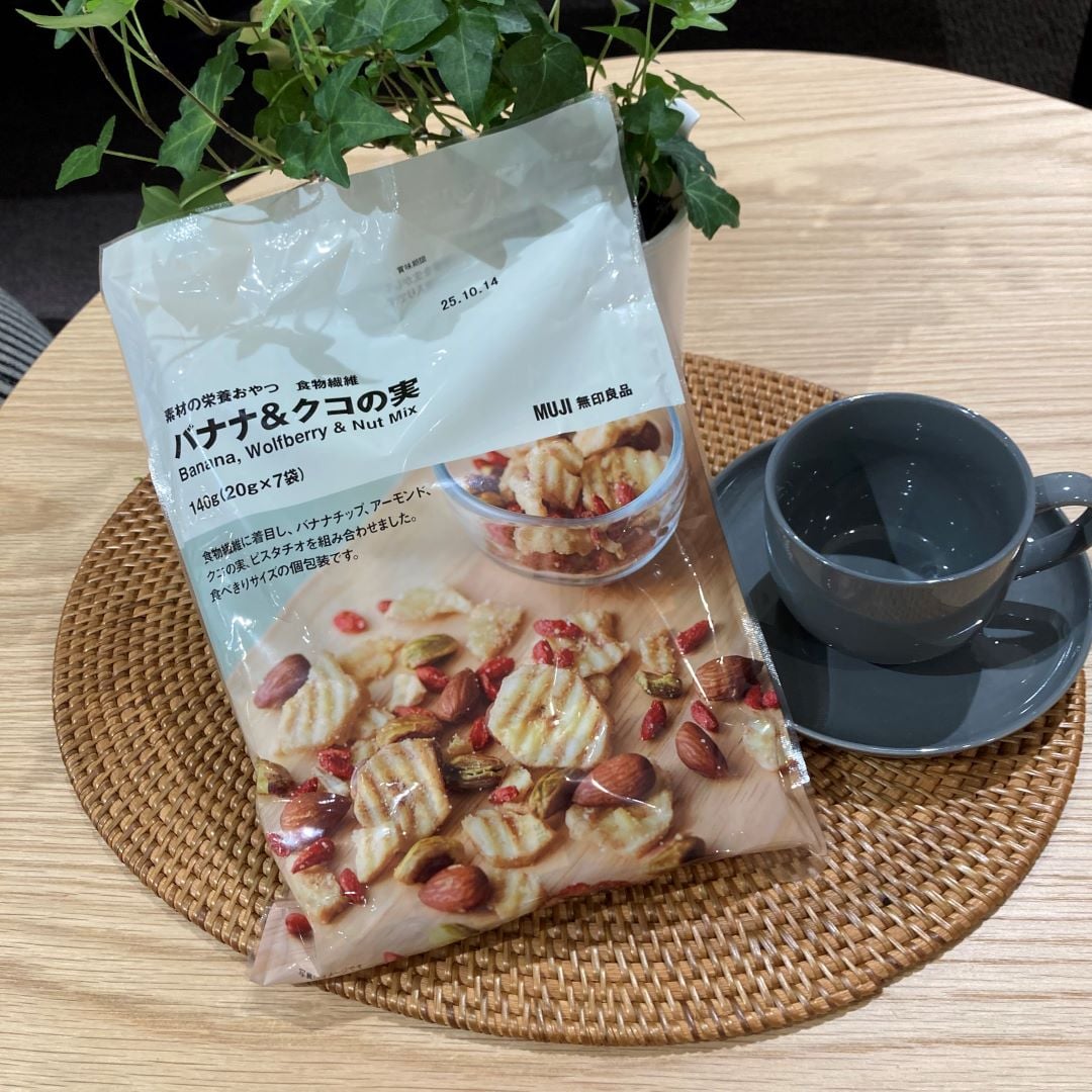 素材の栄養おやつ　食物繊維　バナナ＆クコの実