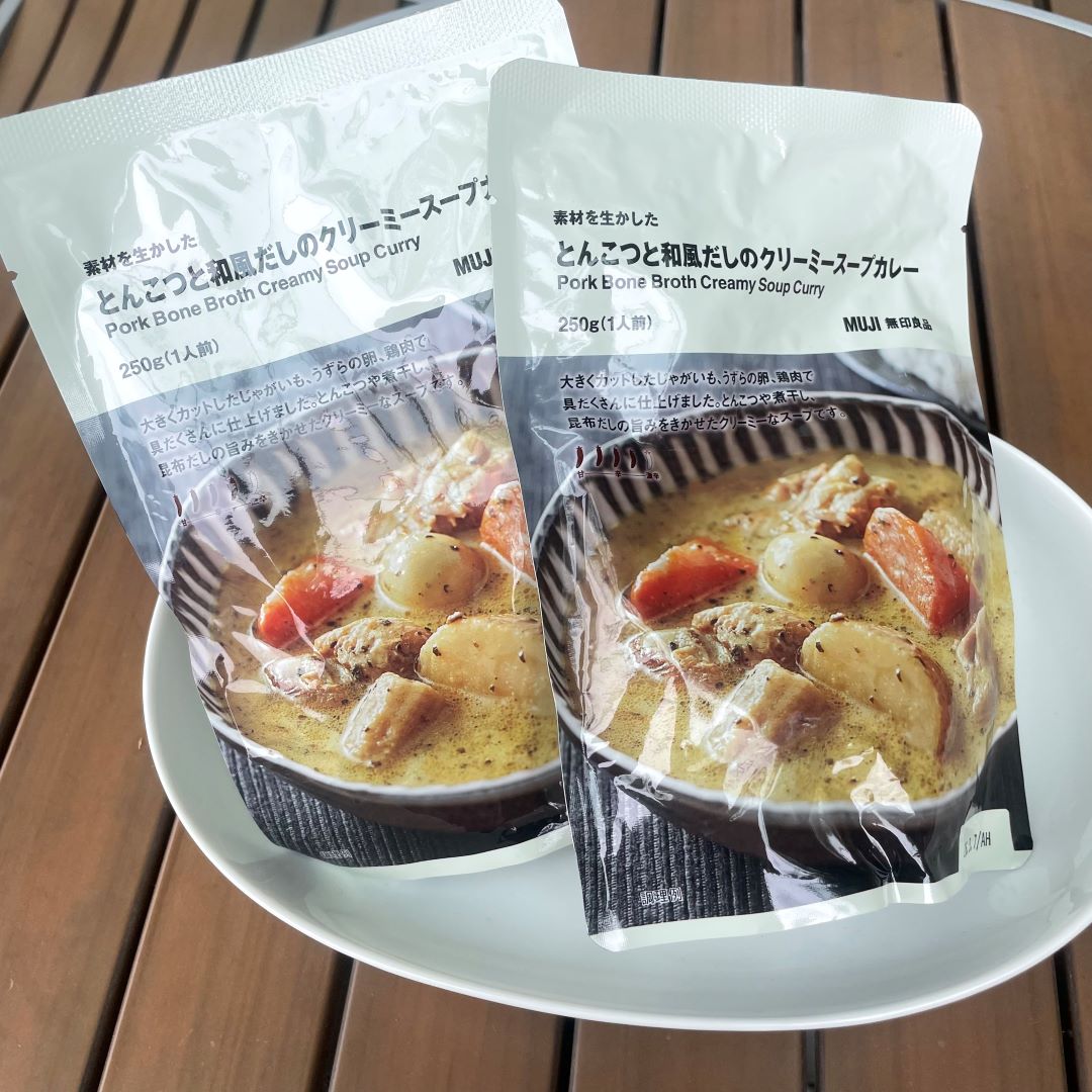 素材を生かしたとんこつと和風だしのクリーミースープカレー