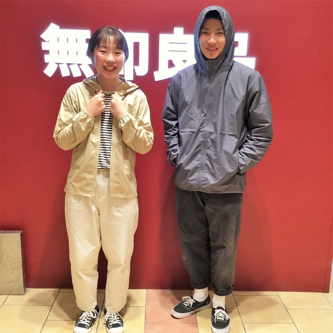 【アミュプラザ鹿児島】水を弾く風を通しにくいウィンドブレーカー