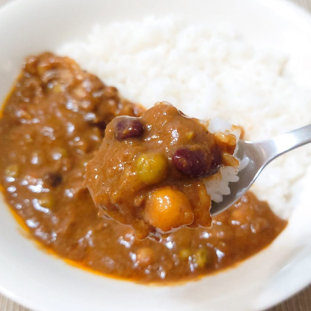 【アミュプラザ鹿児島】ジビエを身近に①「猪肉と3種の豆のカレー」