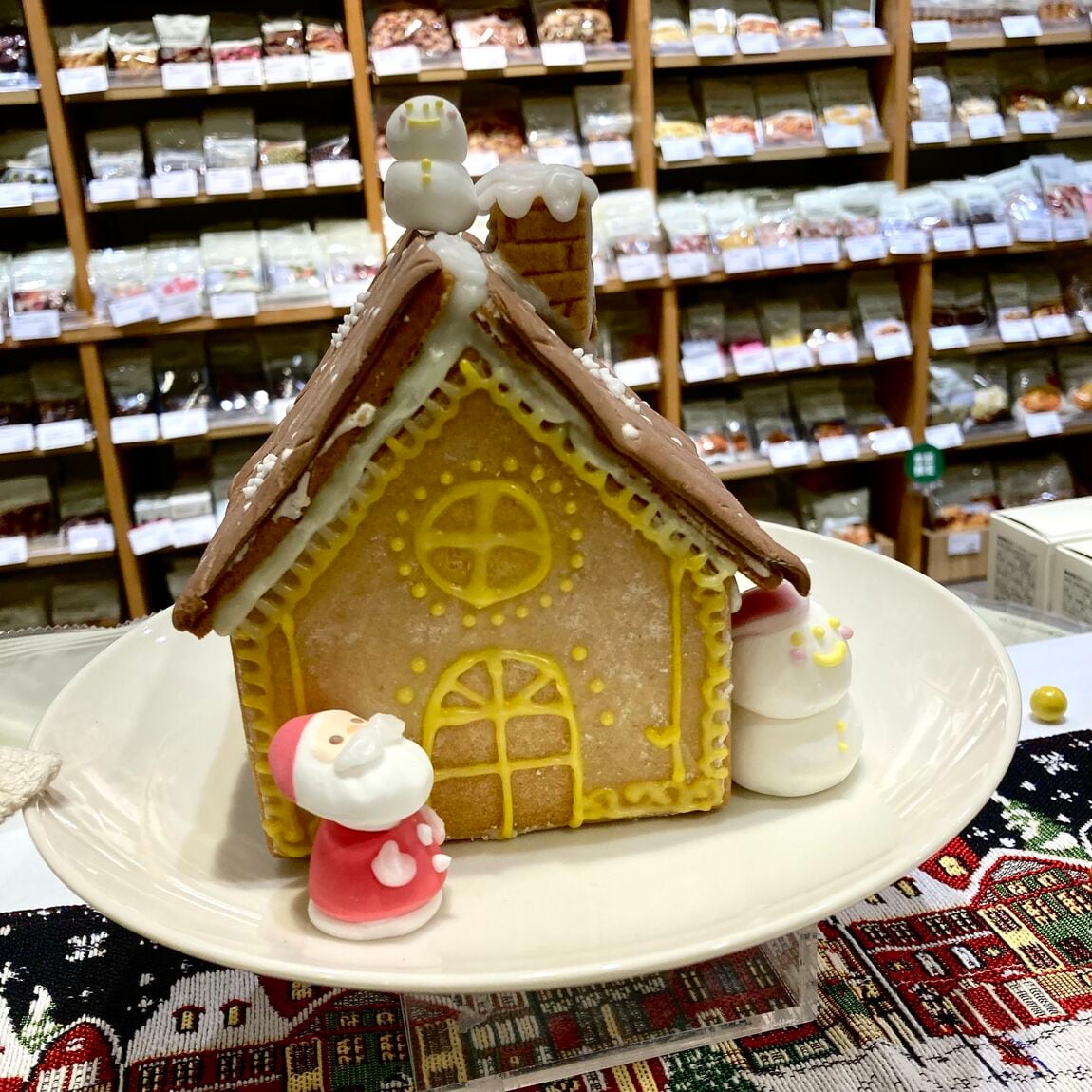 ヘクセンハウス正面デコレーション画像