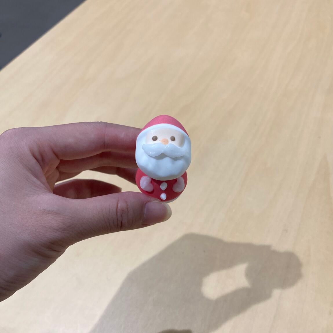 アイシングでデコレーションしたサンタクロースの砂糖菓子画像