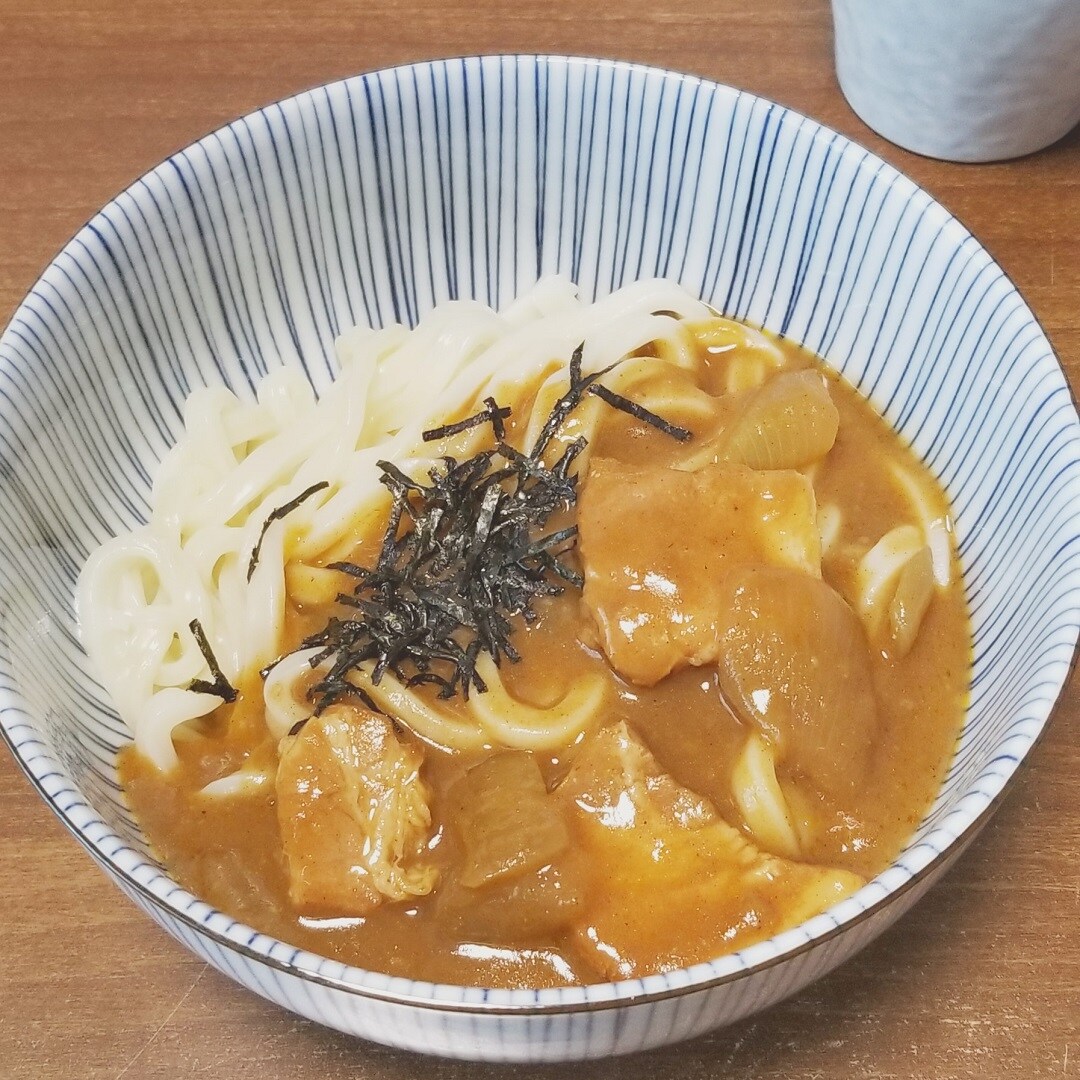 【MUJIcom草加ヴァリエ】冷凍うどんとカレー