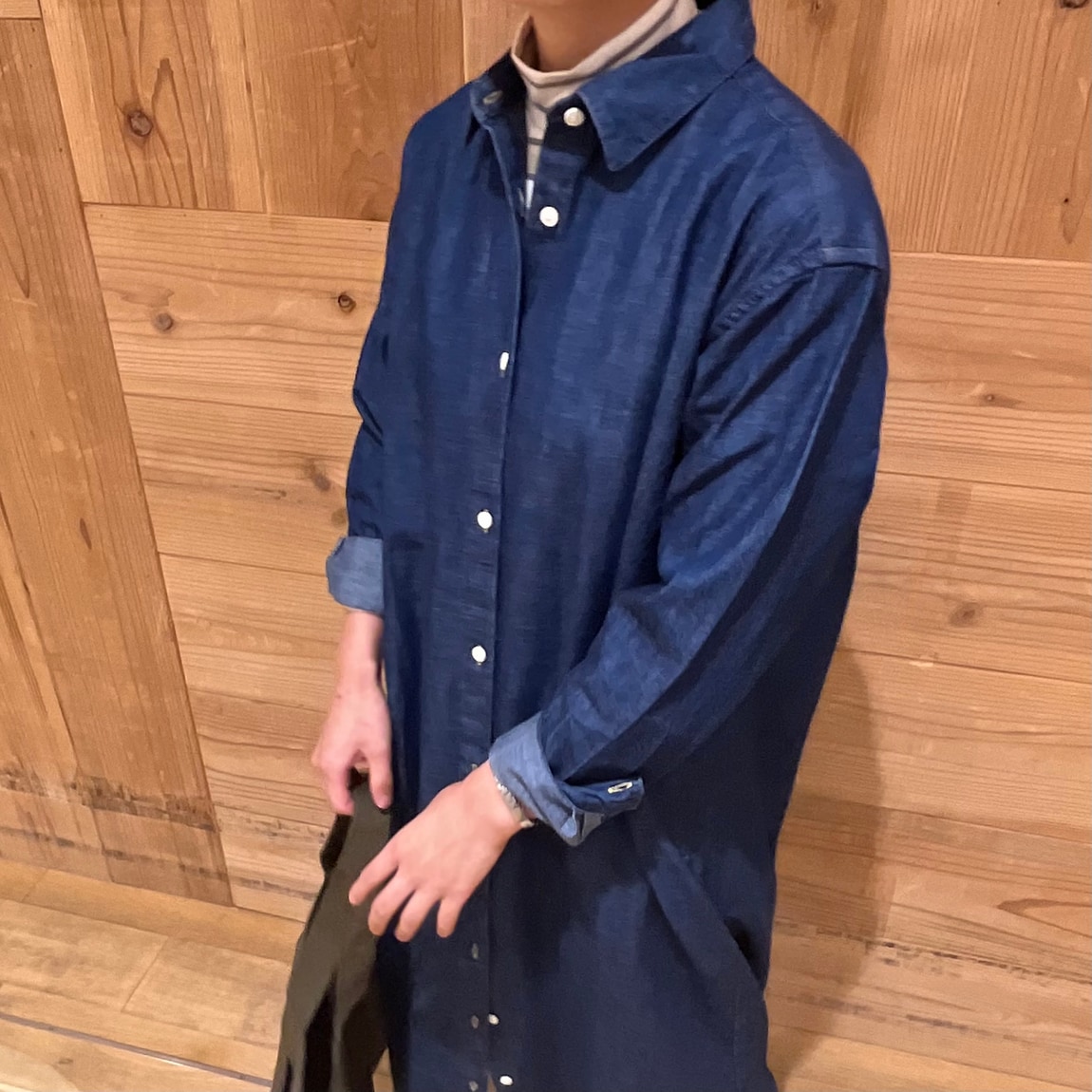 スタッフスナップ④
