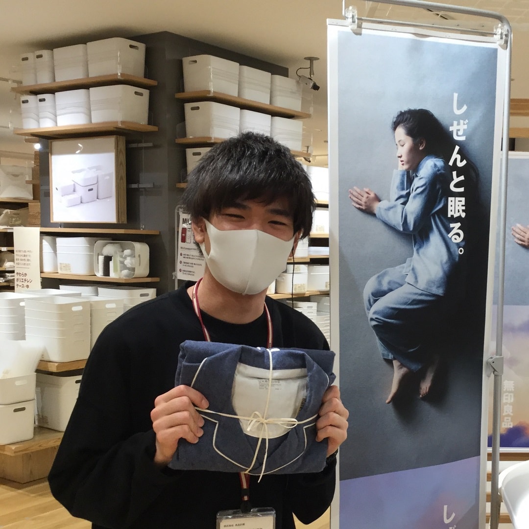 パジャマ