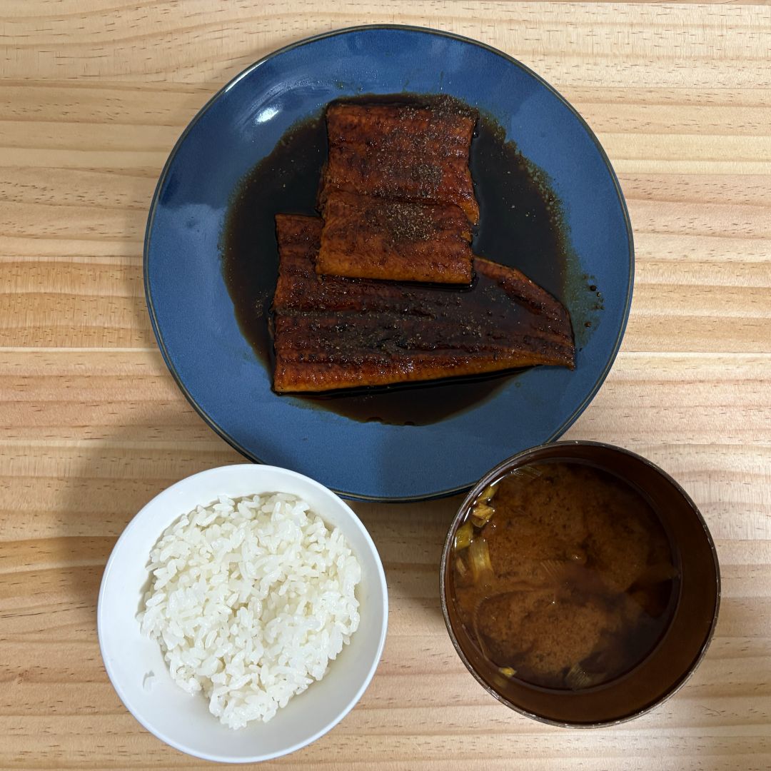 いつものごはんにプラスワン。スープと楽しむ満足和食_IAA3DZ