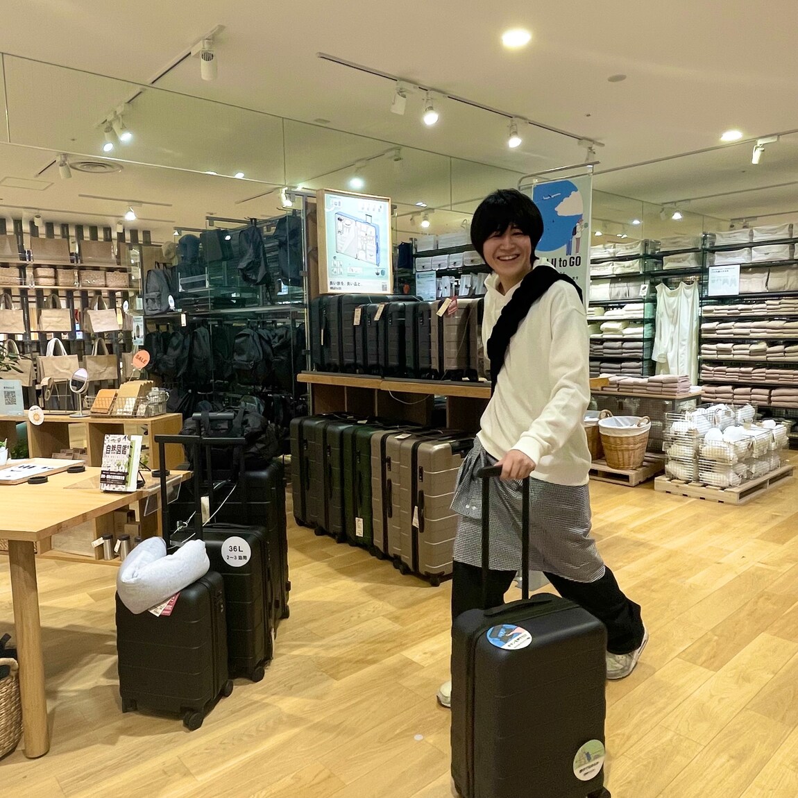 スタッフスナップ④