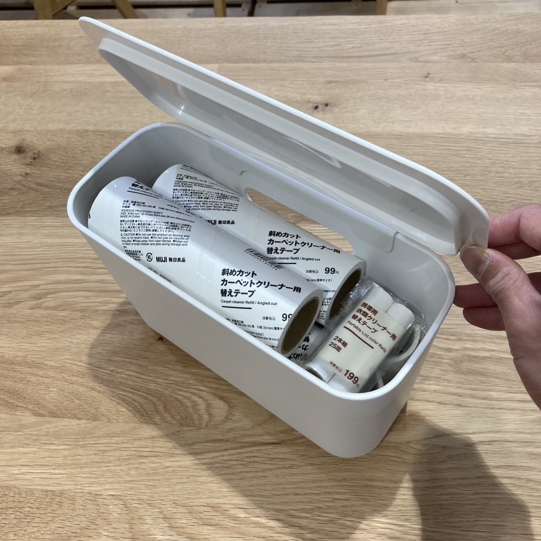 春に向けて、すっきり暮らす　吊るして使える薄型収納ケース