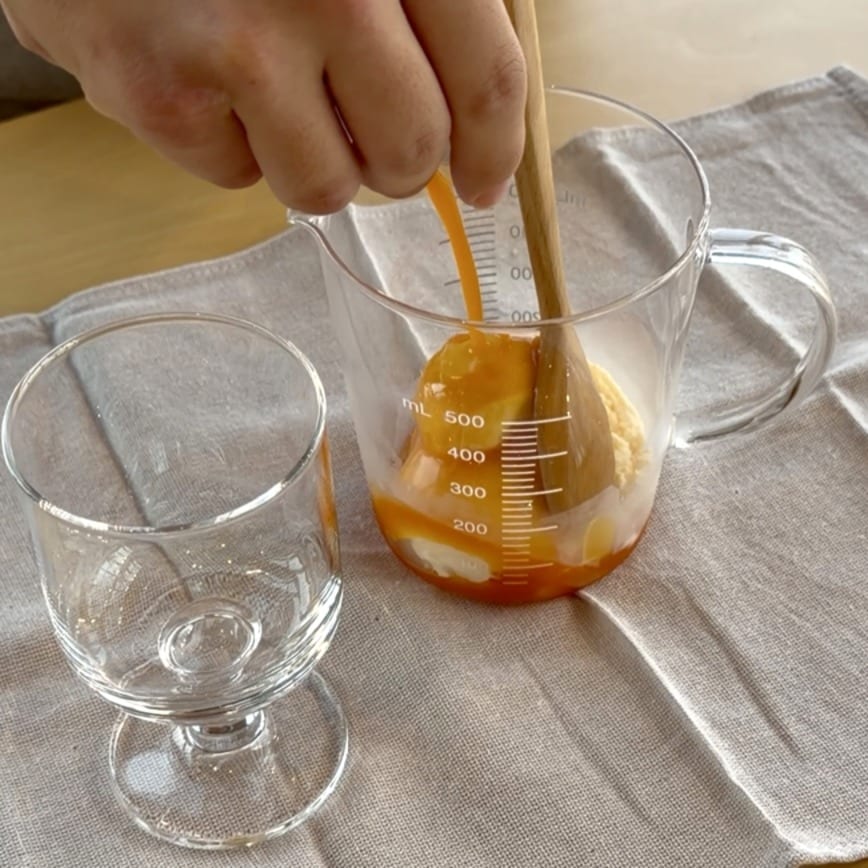 アイスクリームでつくるシェイク