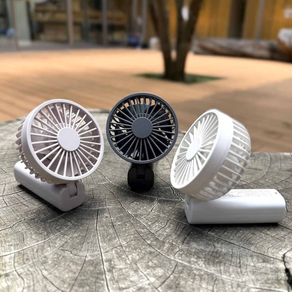 充電式コンパクトハンディファン