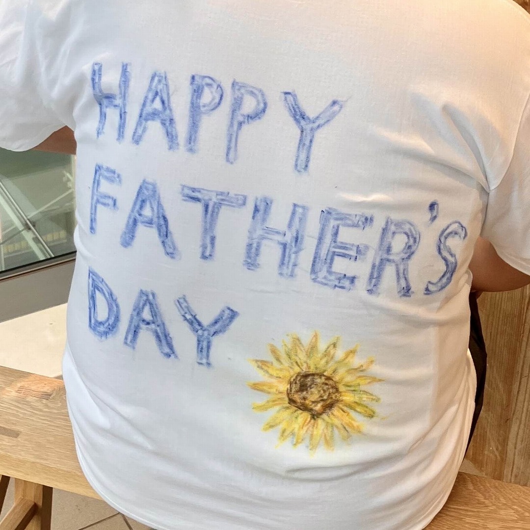 Tシャツ