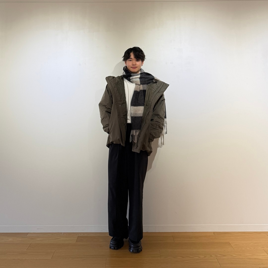 045789_20251123_28_02