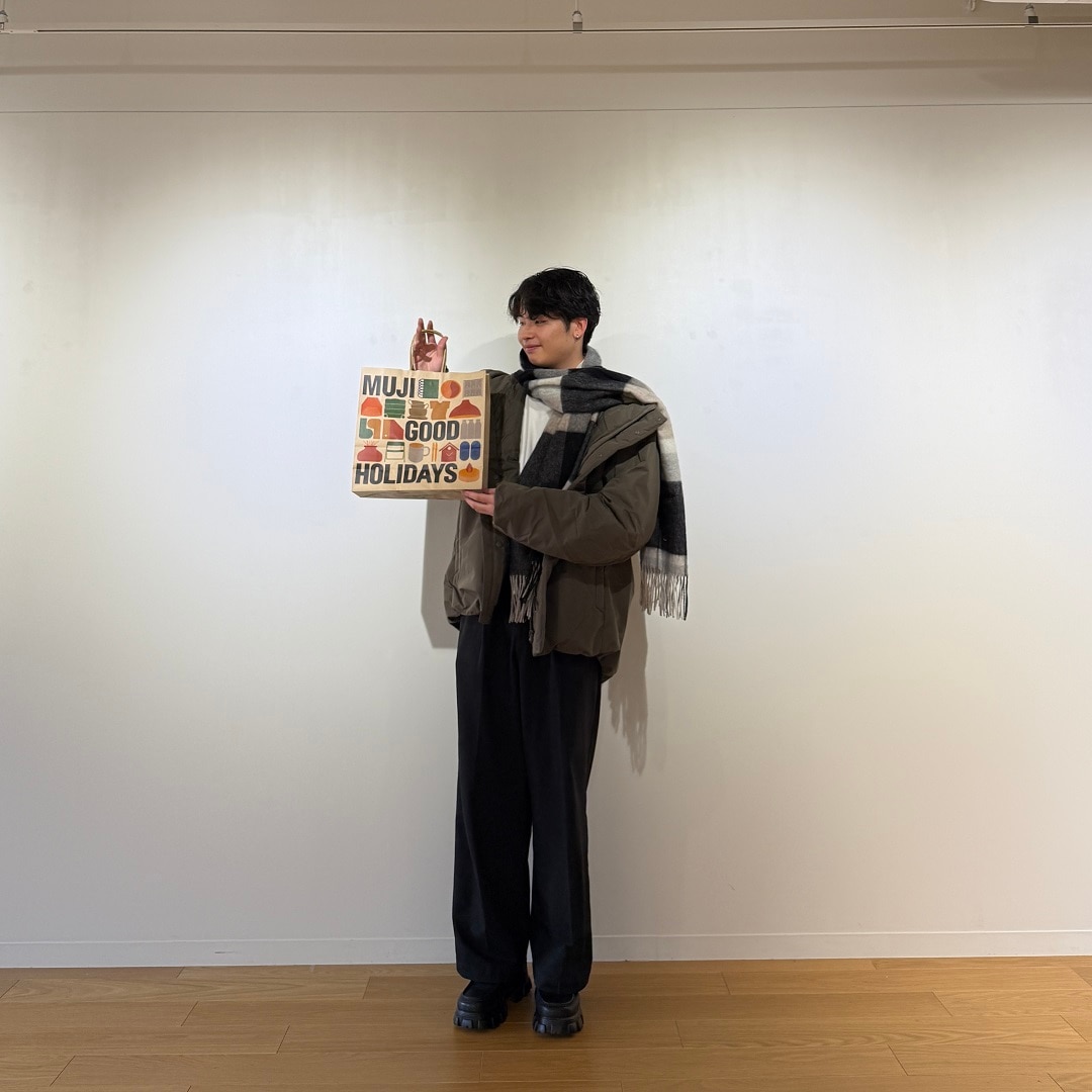 045789_20251123_28_03