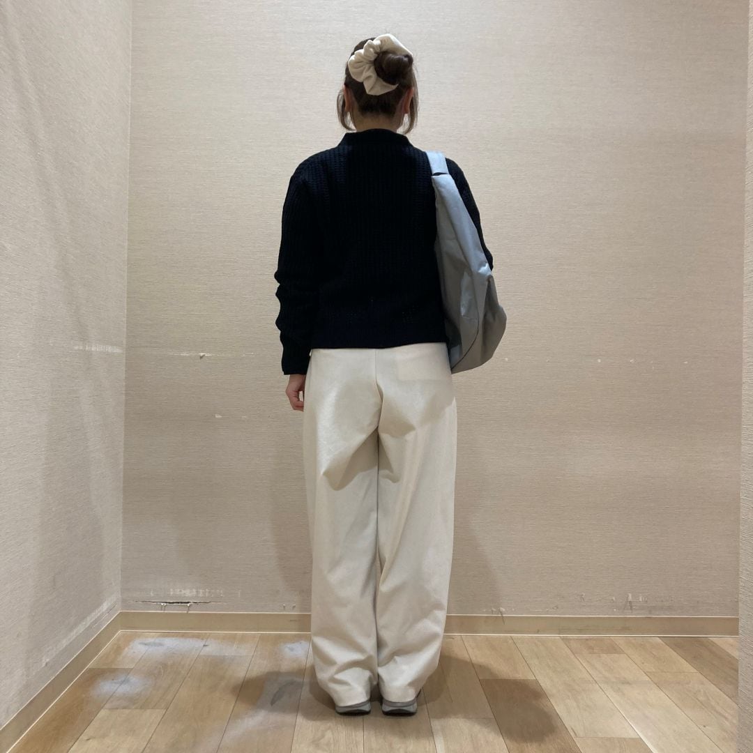 コーディネート　後ろ