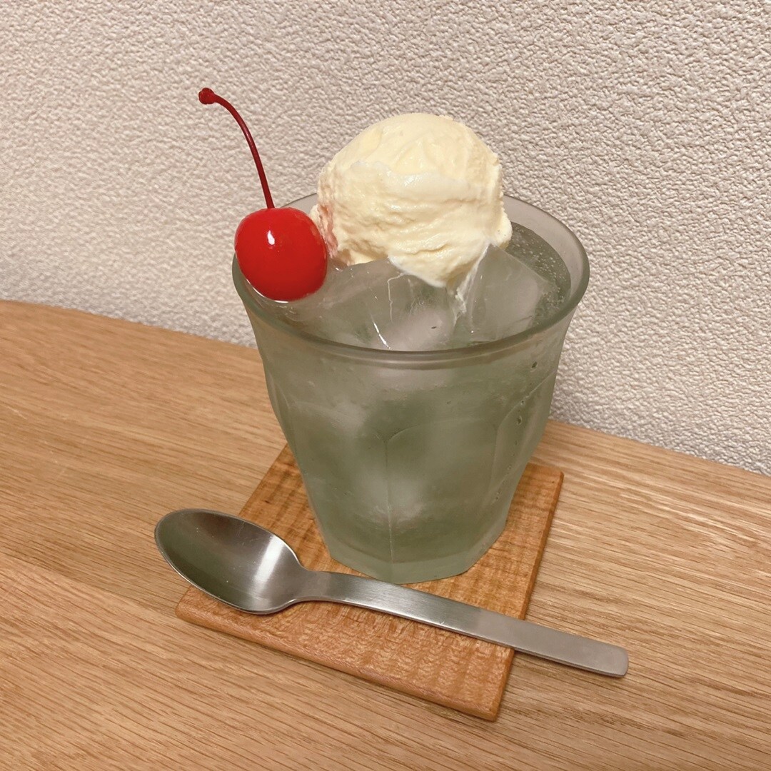 メロンソーダ