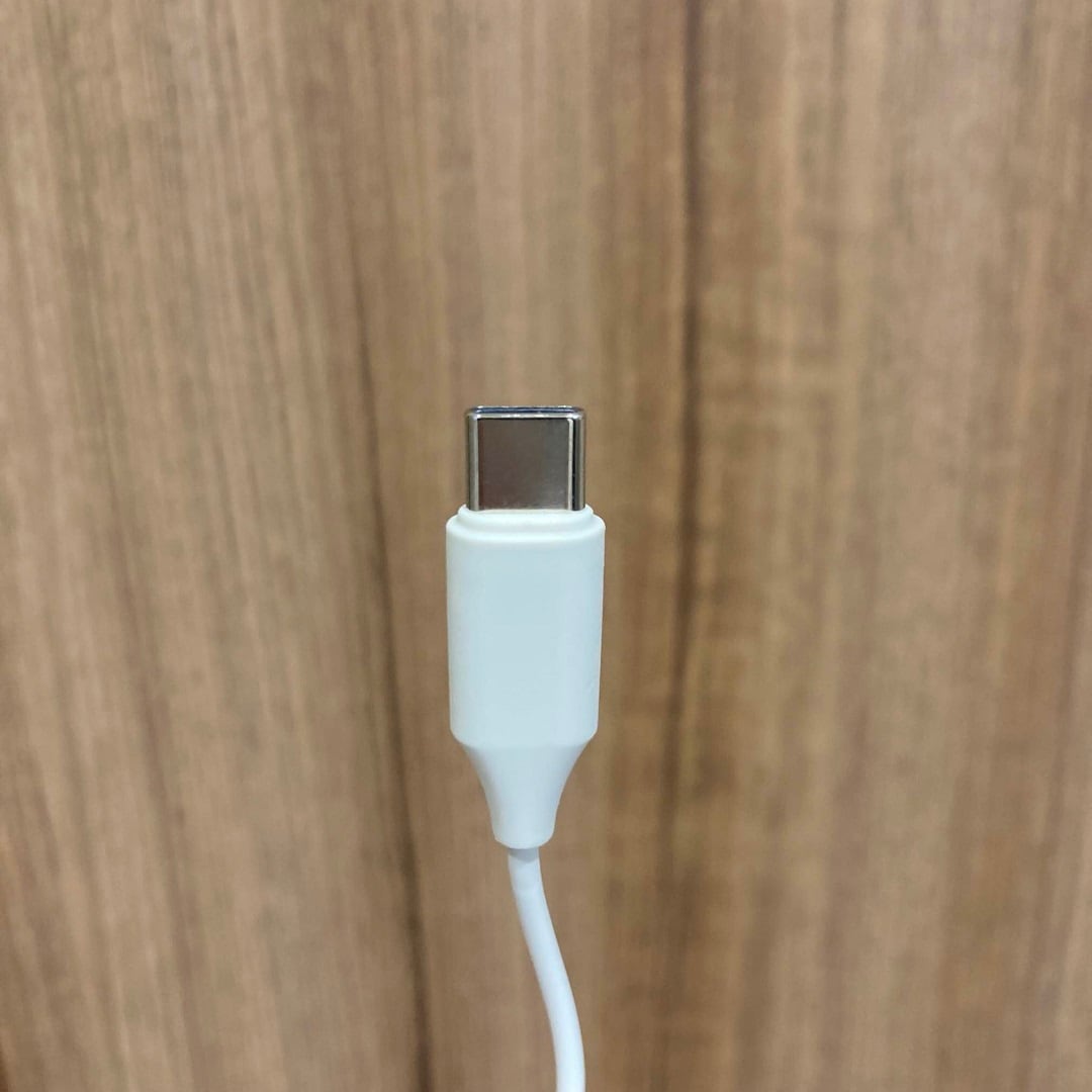 幅広い世代におすすめ！モバイルイヤホンのご紹介