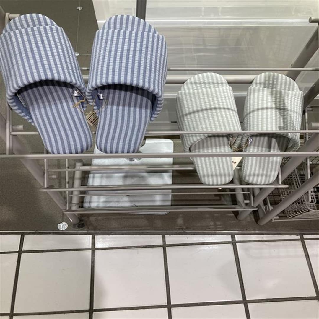 【横須賀モアーズシティ】これからの時期に使えるスリッパ