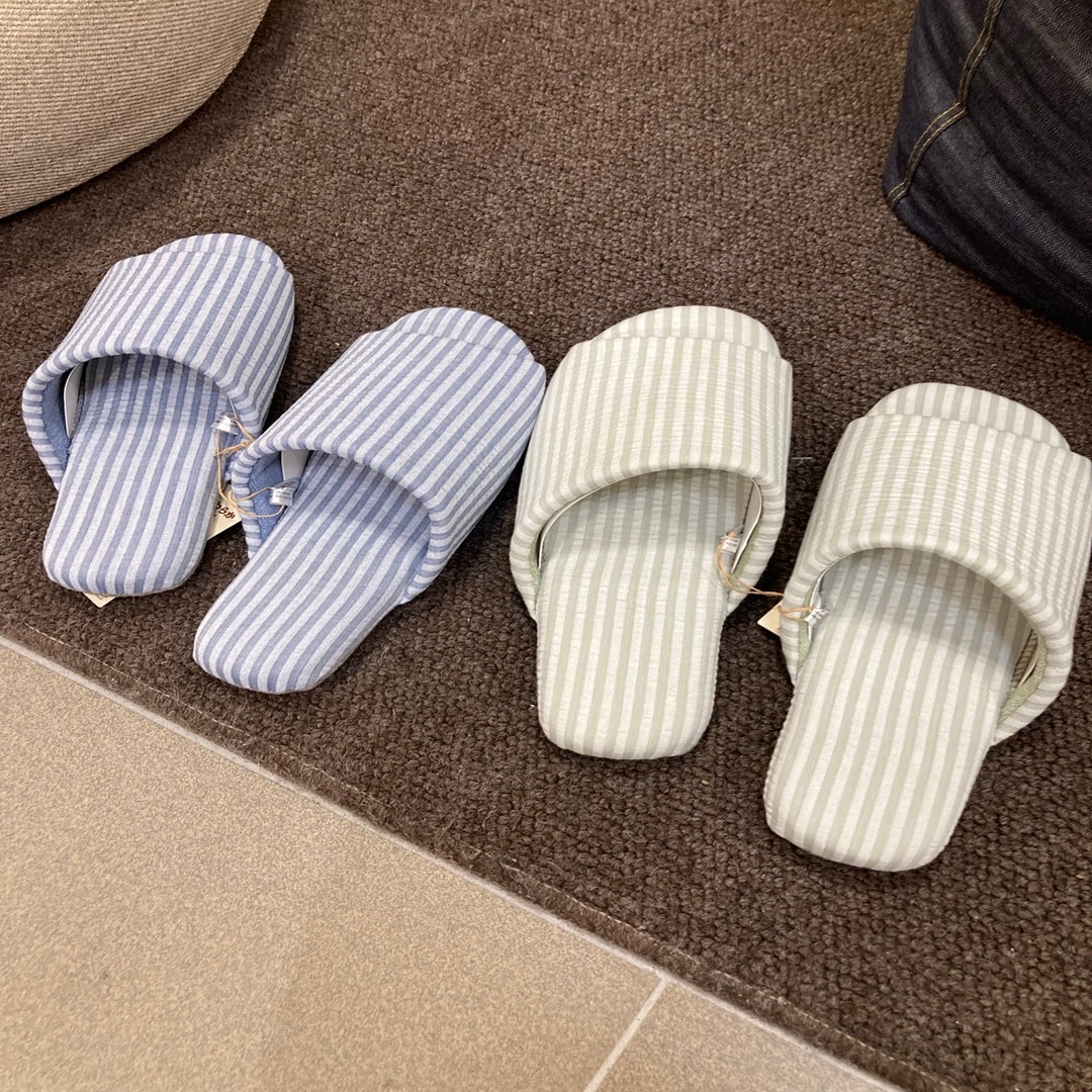 【横須賀モアーズシティ】これからの時期に使えるスリッパ