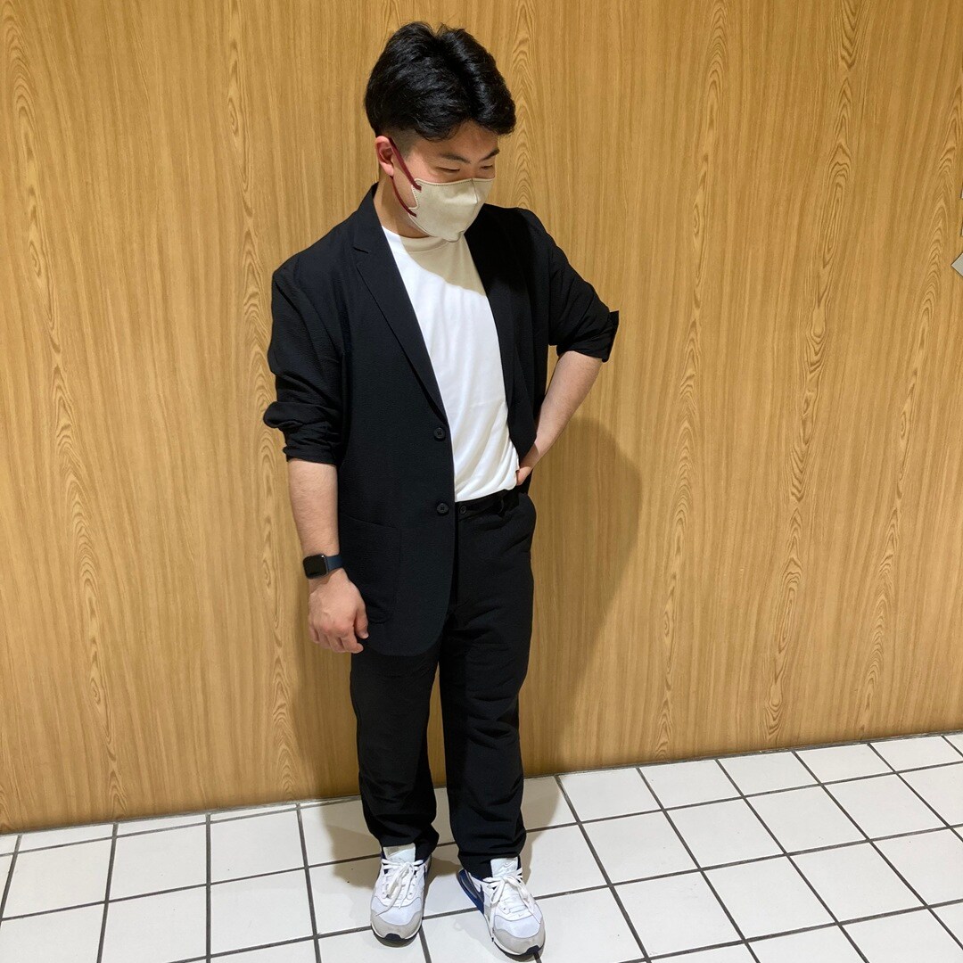 【横須賀モアーズシティスタッフ】身長：164㎝