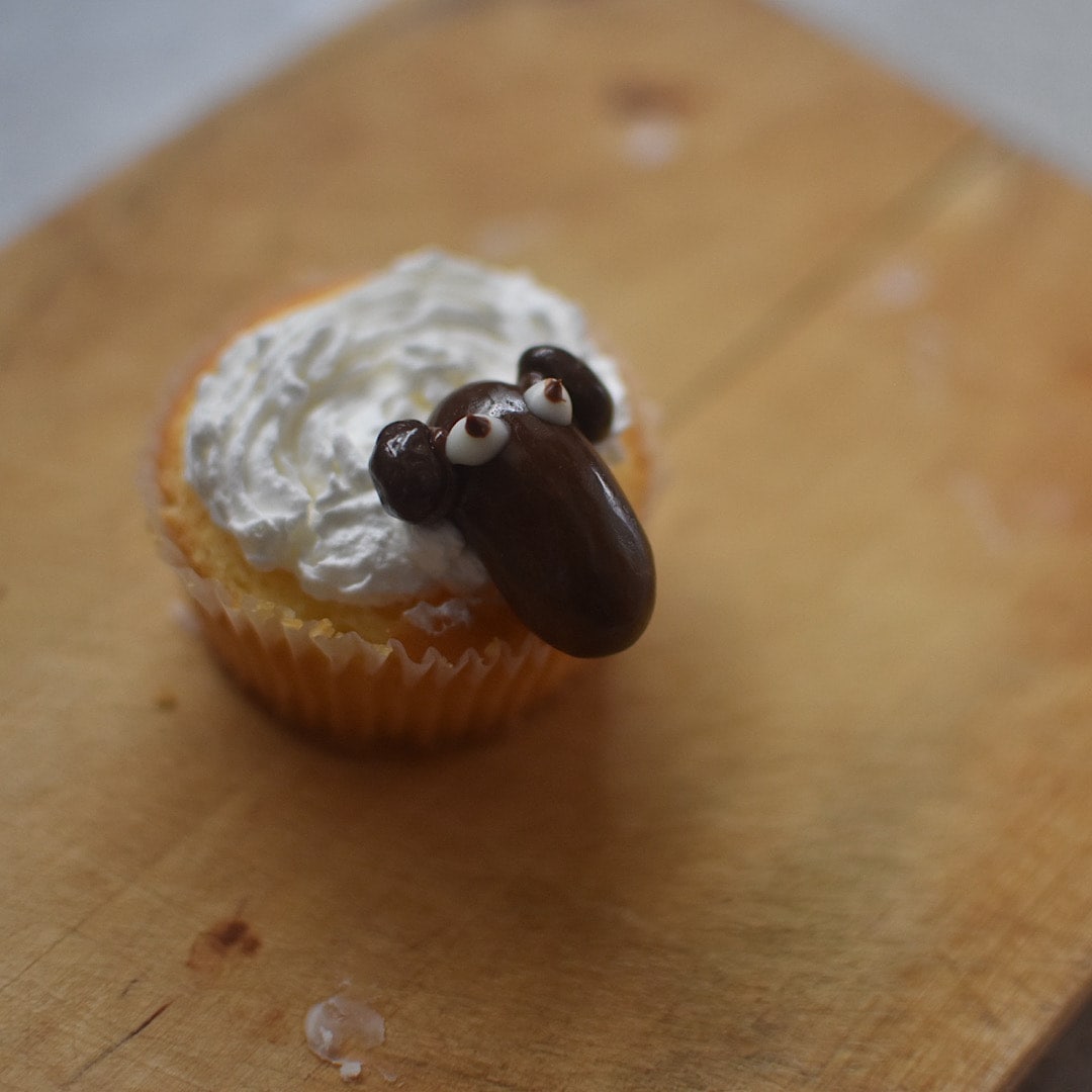 【ホテルメトロポリタン鎌倉】羊のカップケーキ