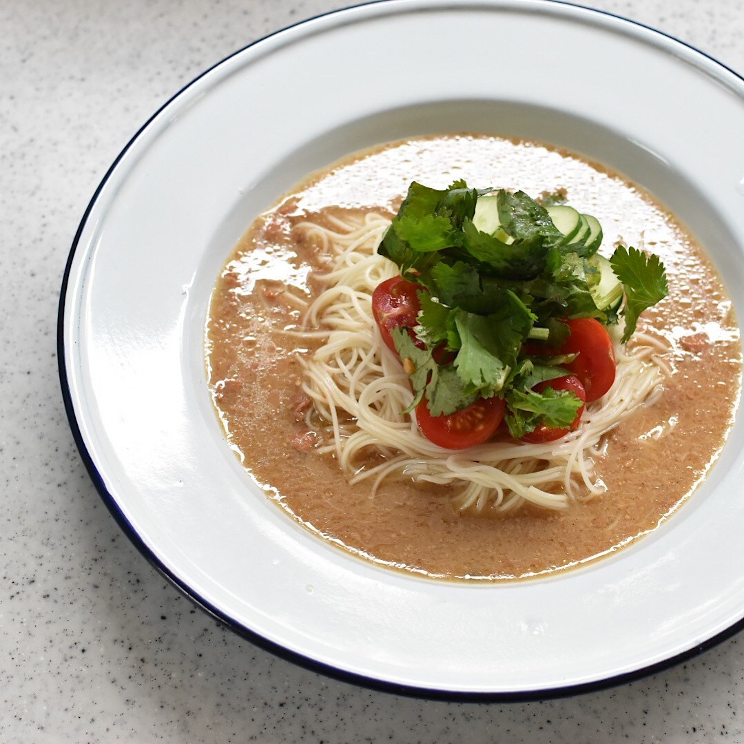 【MUJIcomホテルメトロポリタン鎌倉】冷や汁で作るお茶漬け　エスニック素麺