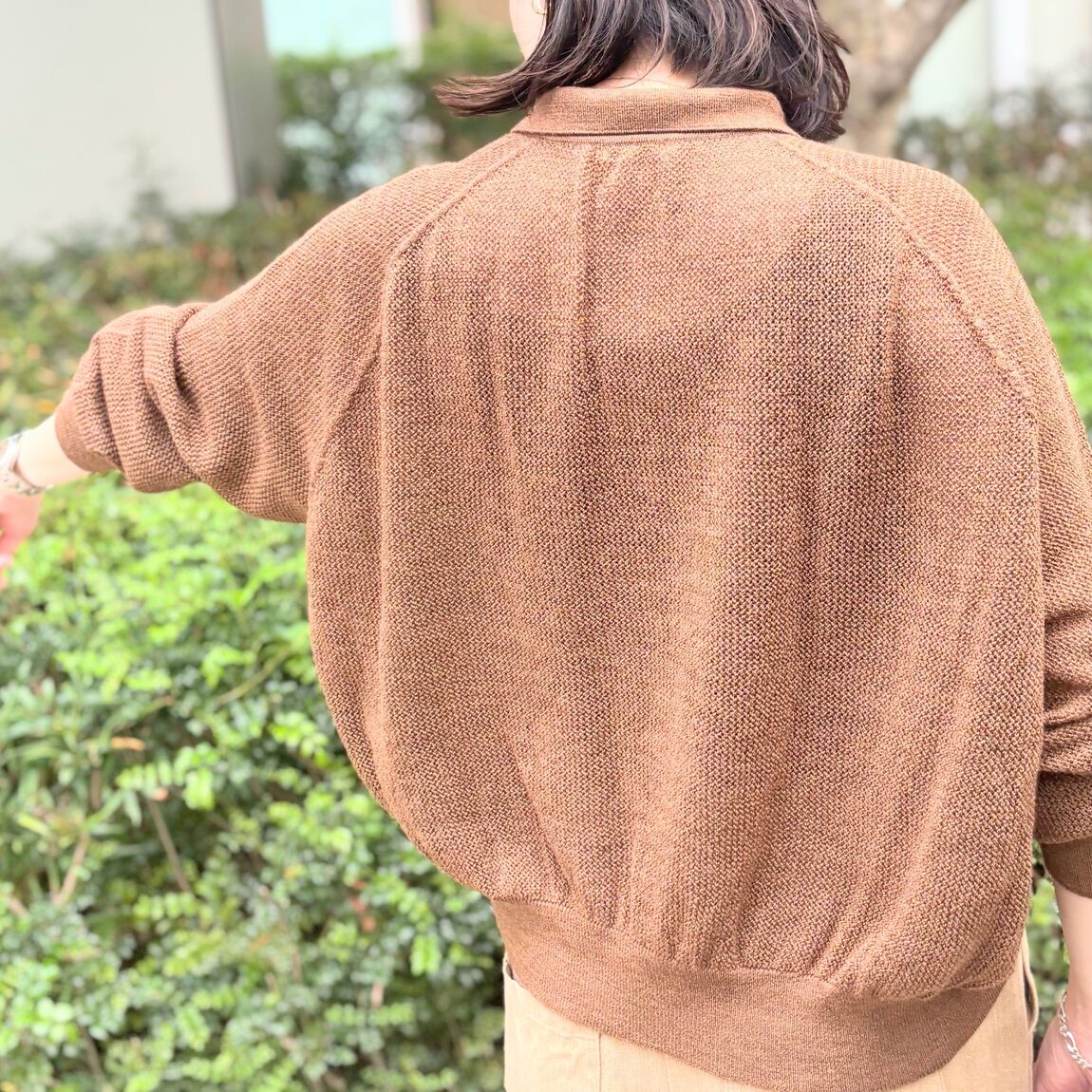 046050-20251010-061-02