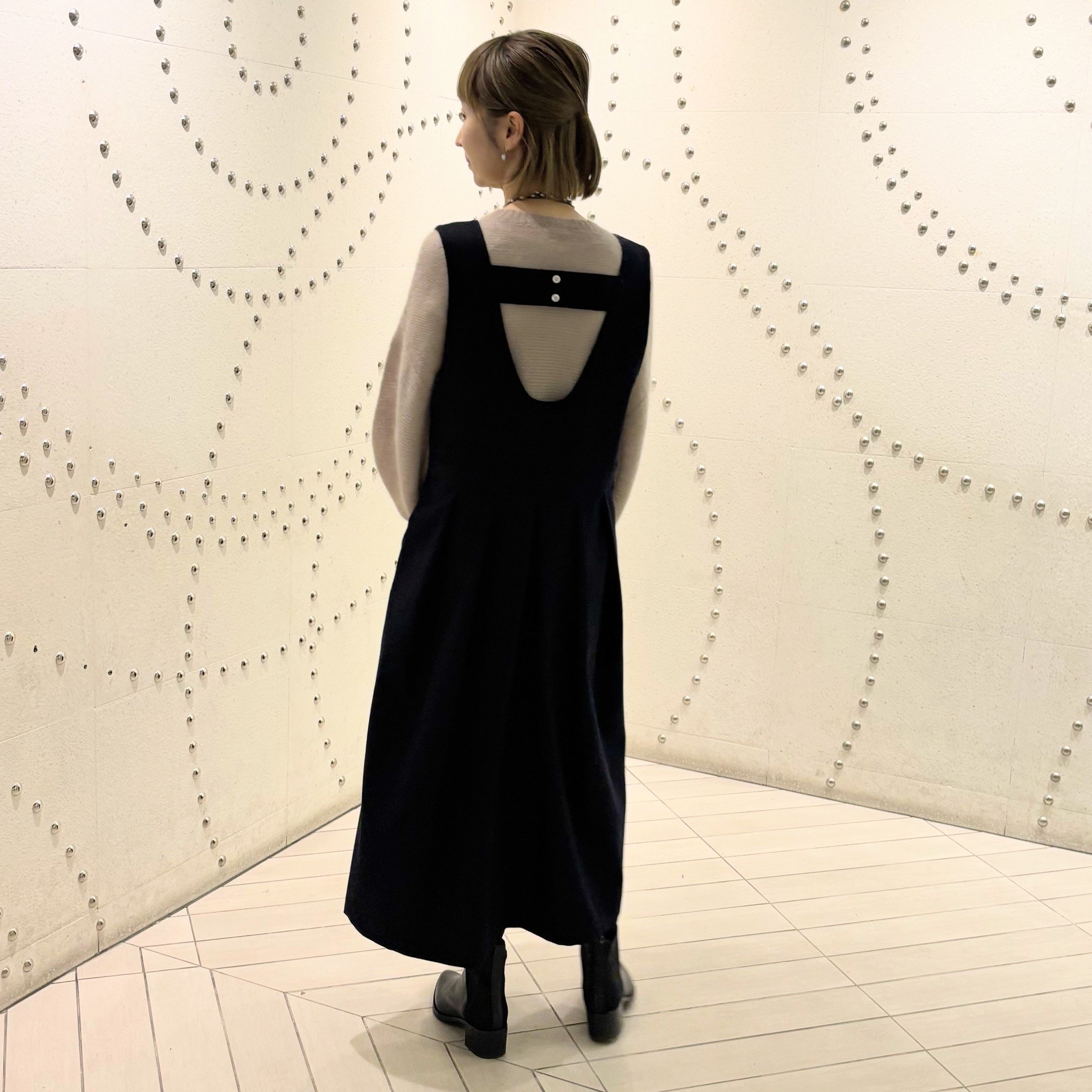 046050-20251030-068-02