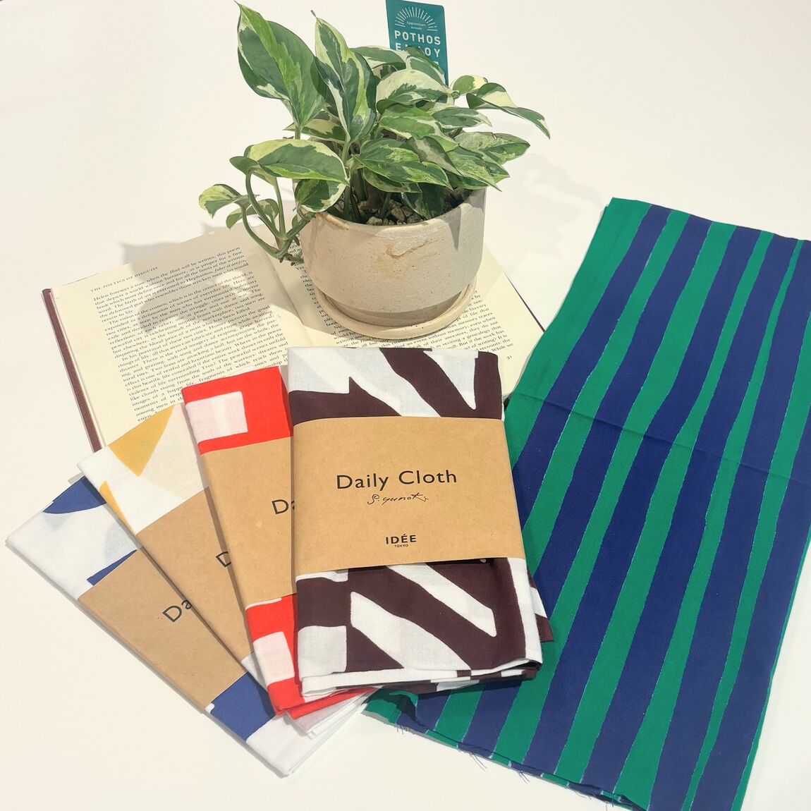 046050-20251107-059-02