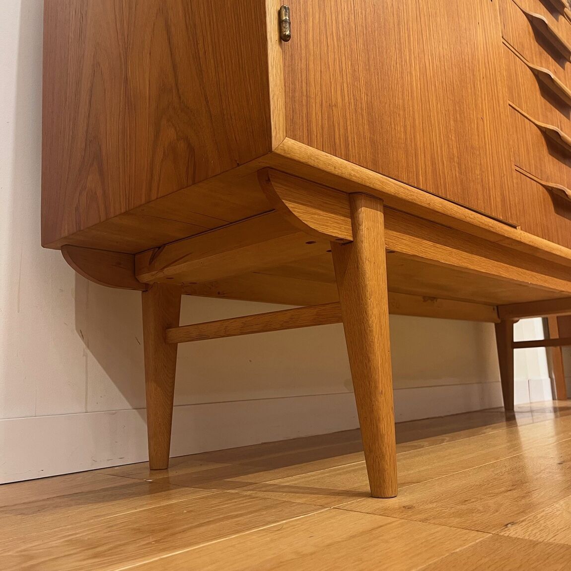 046050-20251224-0000-04