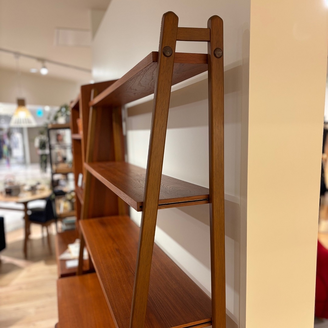 ヴィンテージシェルフ写真３