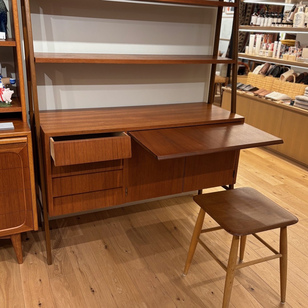 ヴィンテージシェルフ写真６