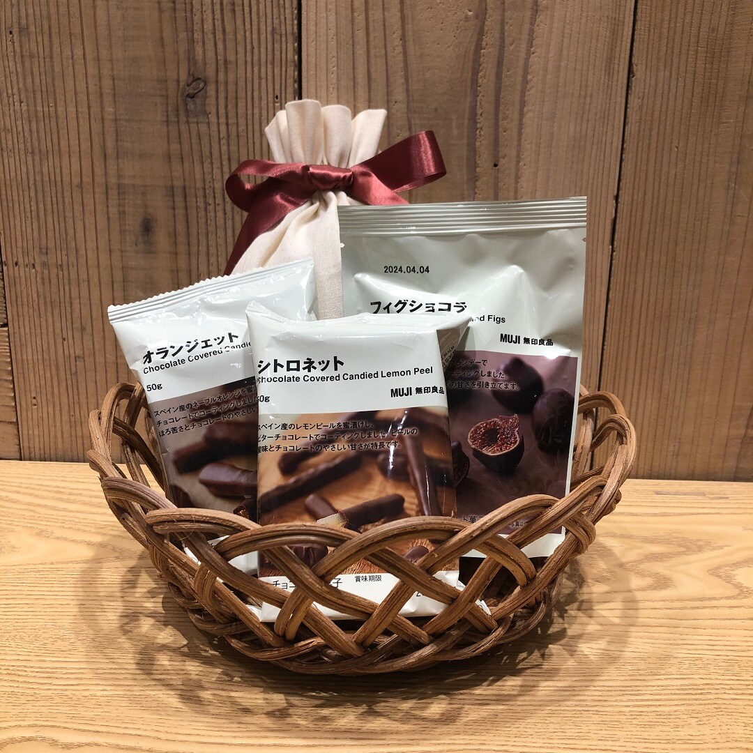 チョコ