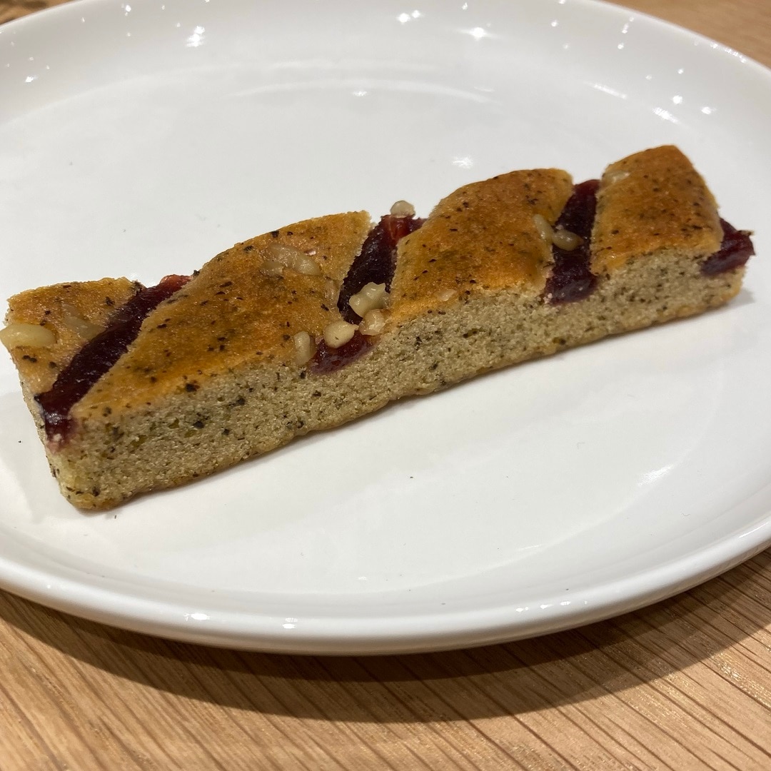 不揃い　チーズケーキ　紅茶＆ラズベリー