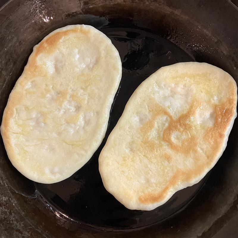 【みのおキューズモール】暑い夏はカレーとナンで元気に過ごしましょう！