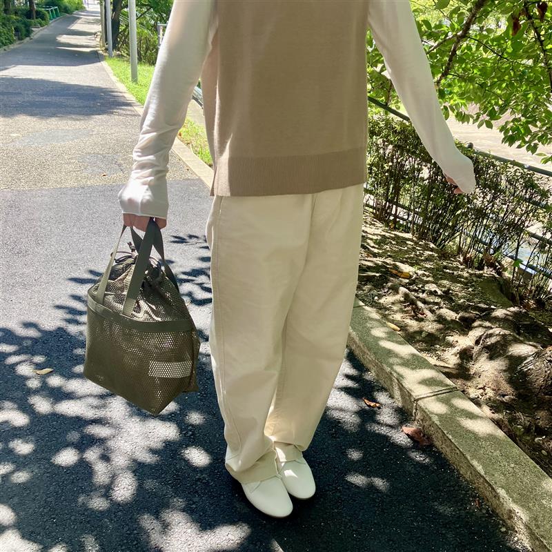 【みのおキューズモール】楽なのにおしゃれ、秋を感じる、ストレッチコーデュロイパンツ