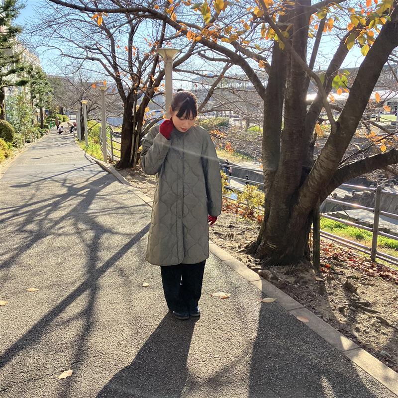 【みのおキューズモール】さっと羽織っておしゃれに防寒！「ふんわり中わたキルティングコート」 