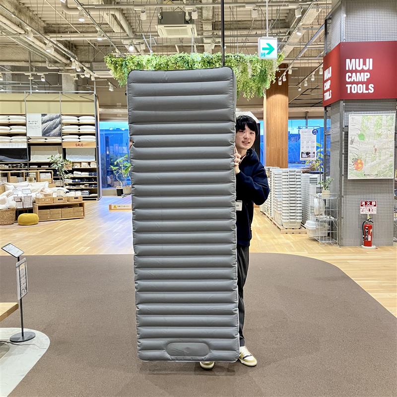 【みのおキューズモール】もしものときの備えにも。空気でできたマットレス