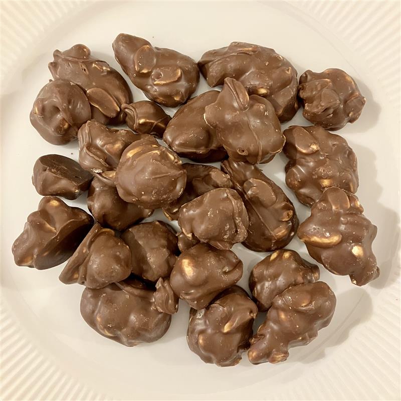 【みのおキューズモール】つい手が止まらないおやつ「ピーナッツチョコ」